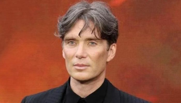 How Does Cillian Murphy Keep Looking So Young?