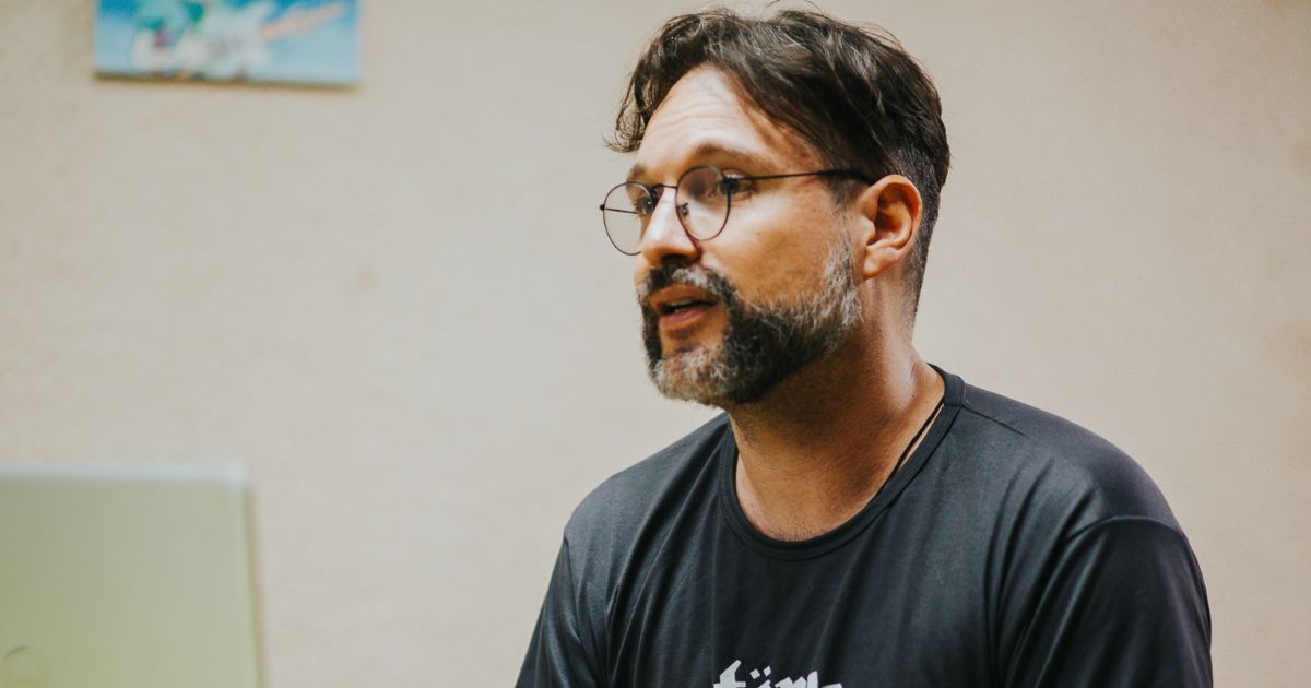 Entrevista com o filósofo Leonardo Ricco Medeiros é o destaque do Express Cultura desta sexta-feira (22/9)