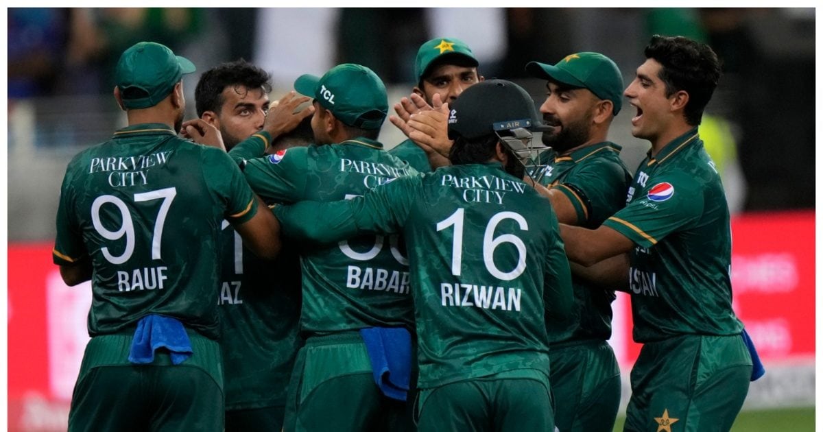 World Cup: पाकिस्तान टीम से खूंखार खिलाड़ी बाहर, भारत से चैंपियंस ट्रॉफी छीनने वाले को मौका, चंद घंटे में ऐलान