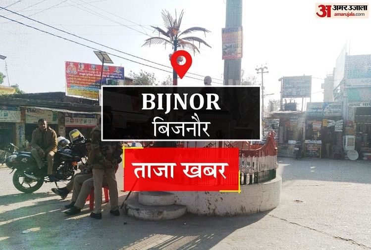 Bijnor News: लेबड़ा नदी के पानी के तेज बहाव में फंसकर दो कारें बही