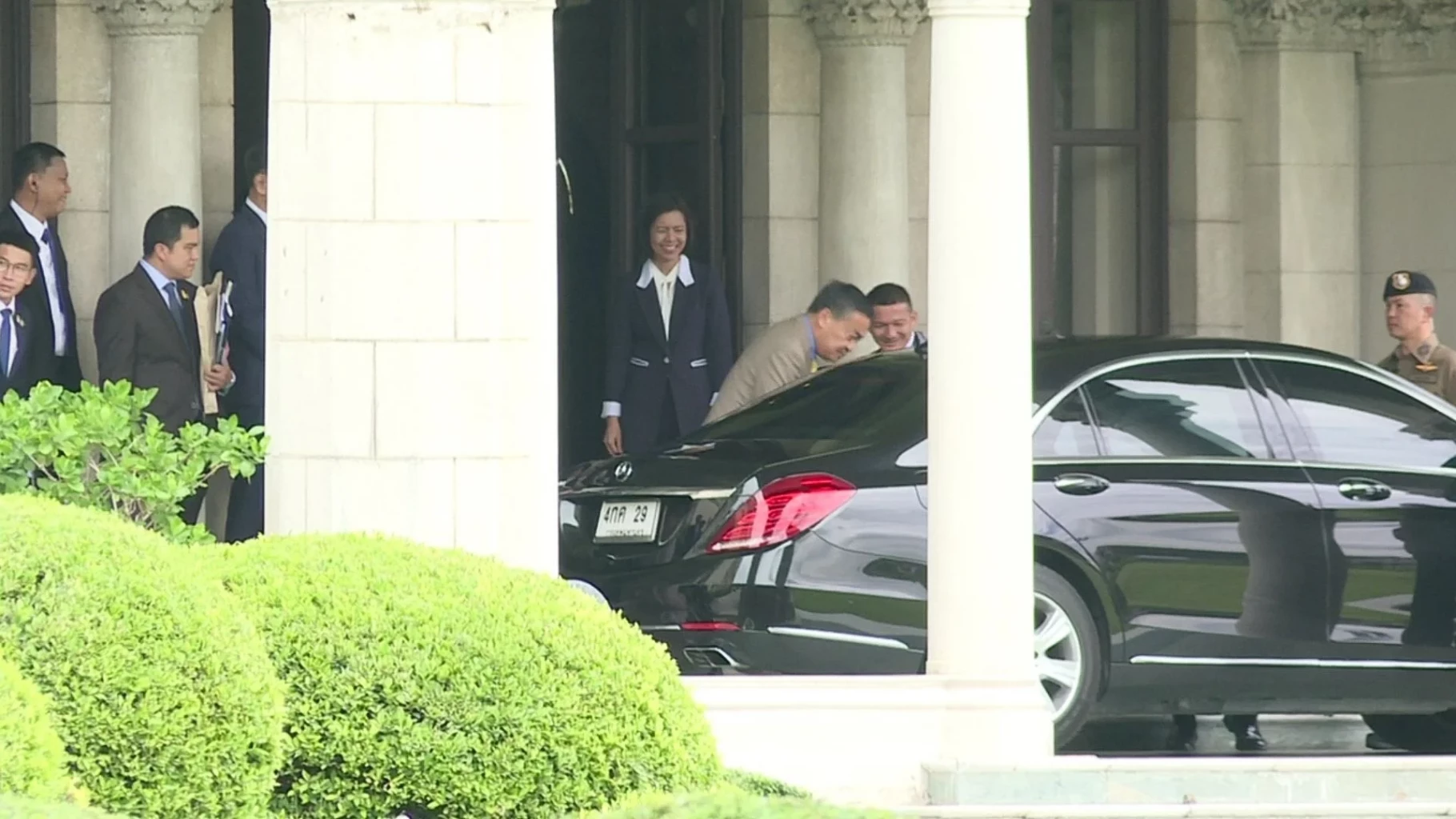 ‘เศรษฐา’พร้อมใช้รถเบนซ์ประจำตำแหน่ง-ไม่ติดคันเดียวกับ‘ประยุทธ์’เคยใช้