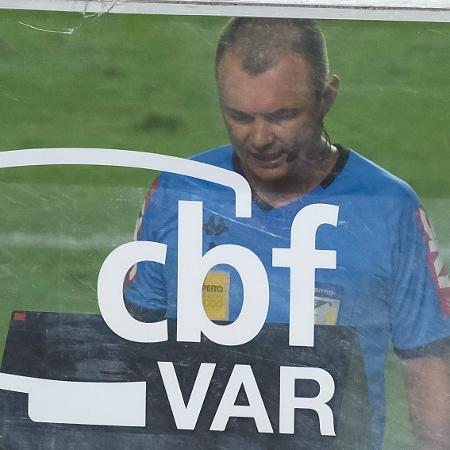 VAR da Série D: como funciona, detalhes e curiosidades sobre a tecnologia