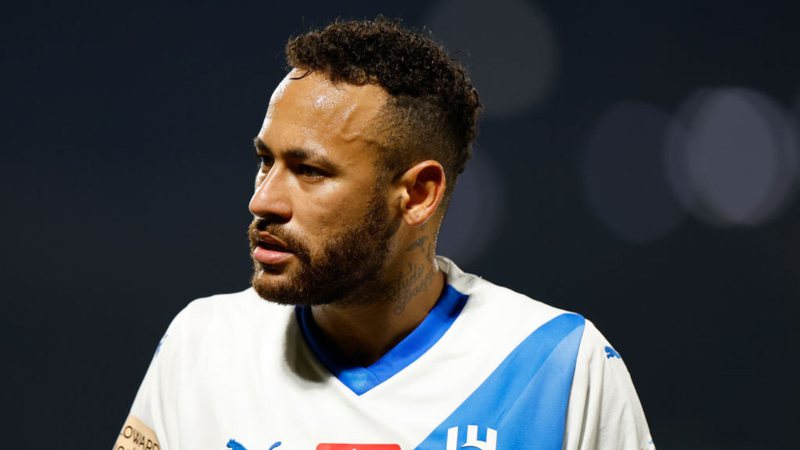 Neymar muda planos e define data para voltar ao Santos; entenda!