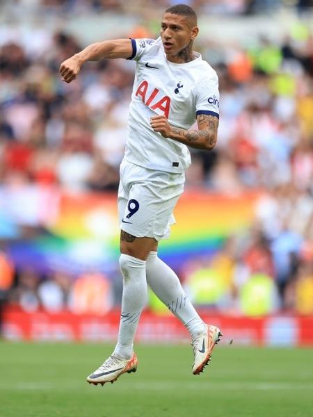 Richarlison quebra jejum e comanda virada do Tottenham na Premier League