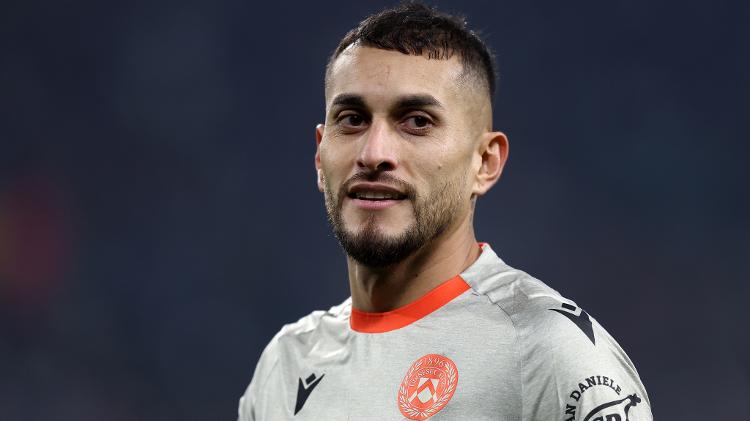 Pereyra vira objeto de desejo de clubes brasileiros que brigam por títulos