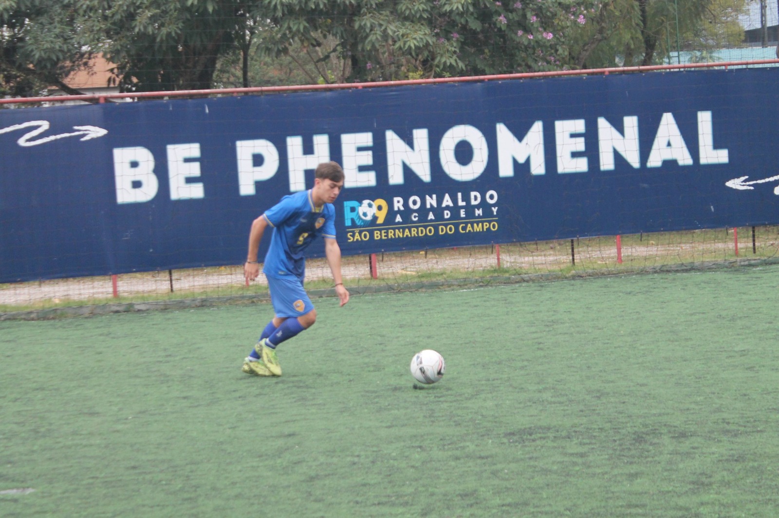 Ronaldo Academy: Escola de futebol de São Bernardo abre matrículas com condições especiais