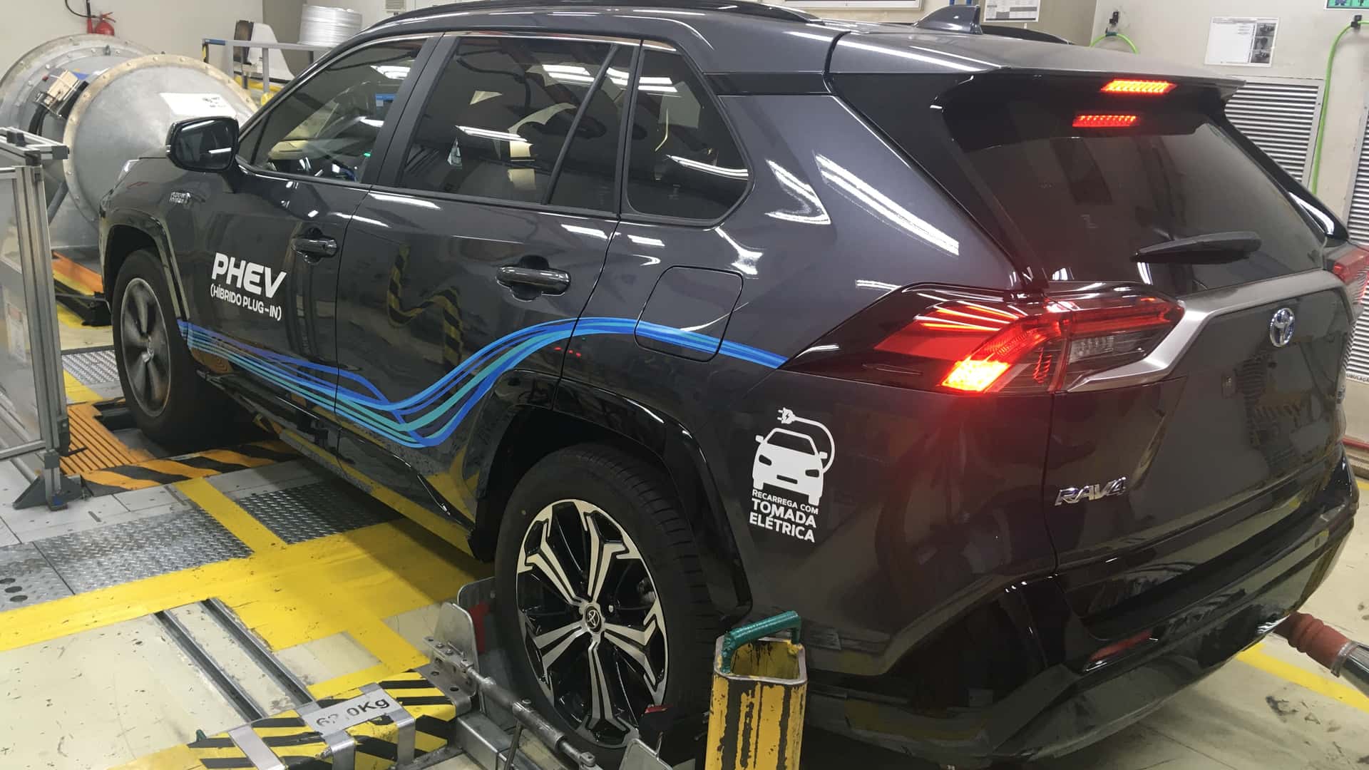 Toyota já testa no Brasil tecnologia Híbrida Plug-in Flex – Mundo do Automóvel para PCD