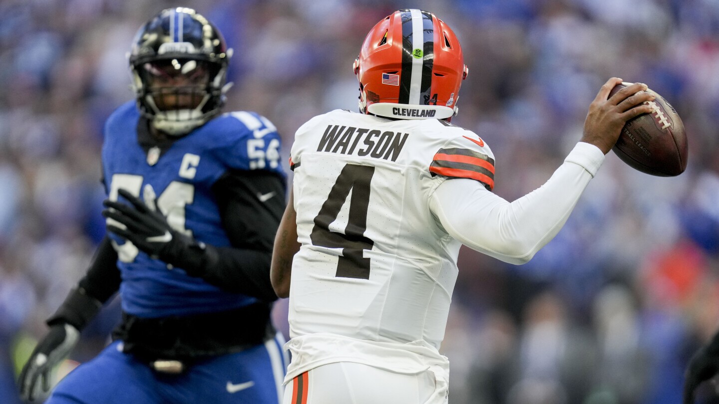 Strange vibe continues between Browns and Deshaun Watson