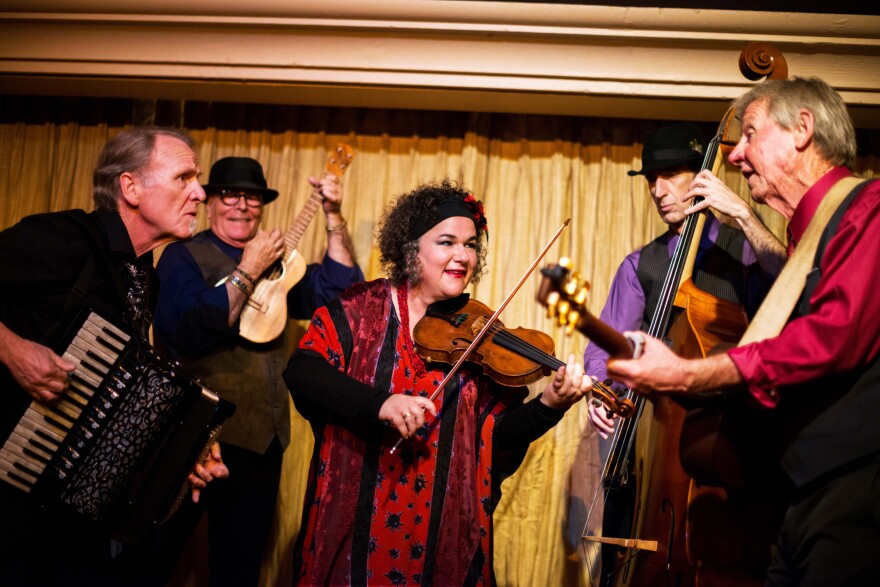 Local violinist brings the medicine of music to Central Coast hospitals