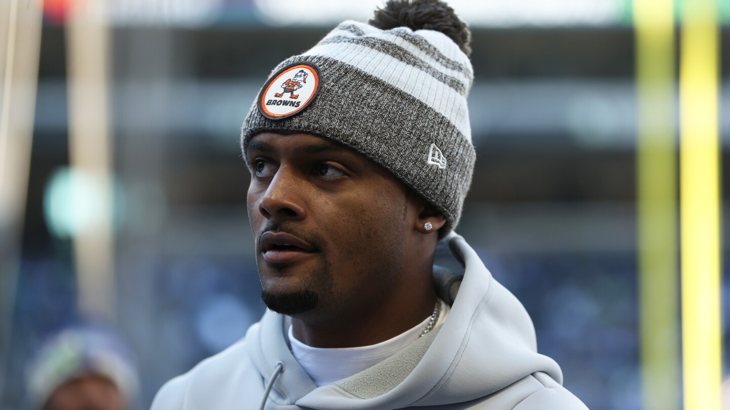 Kevin Stefanski: Deshaun Watson is continuing to come along