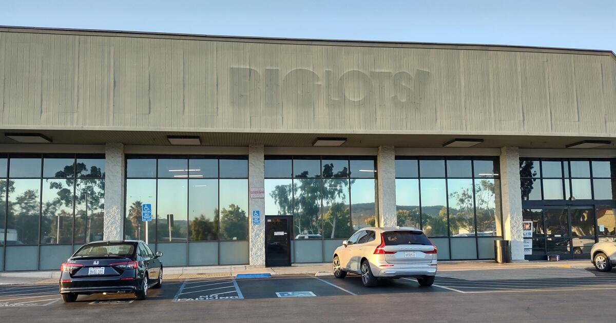 Poway council gives green light to plans for a Planet Fitness in former Big Lots! space