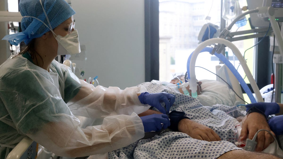 30% of Americans have faced health data breaches this year