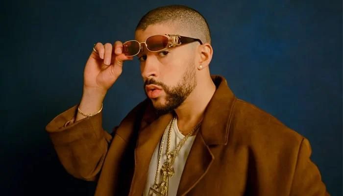 Bad Bunny Discusses Phone Throwing Controversy in Nadie Sabe