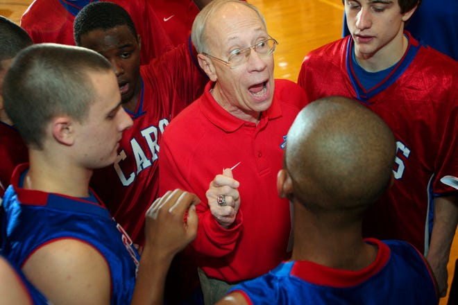 ‘Affected 40 years’ worth of lives’ former Thomas Worthington coach Bob Miller dies at 82