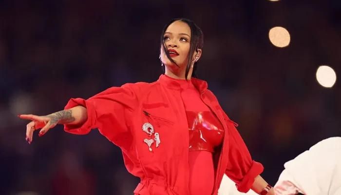 Will Rihanna Be Performing Again Soon?