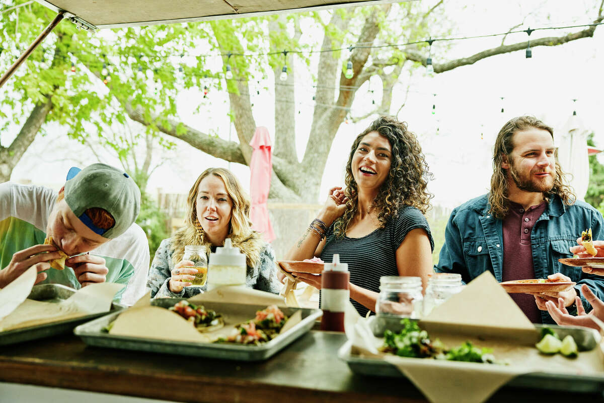 New Orange County Food Truck Yard opens in Southeast Texas