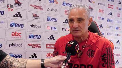 De 8h30 às 20h, Tite vai da cozinha ao campo e passa vídeo de 40 minutos a atletas do Flamengo