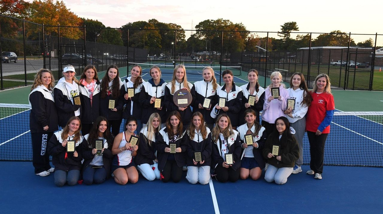 LI small schools girls tennis final: Cold Spring Harbor vs. Bayport-Blue Point