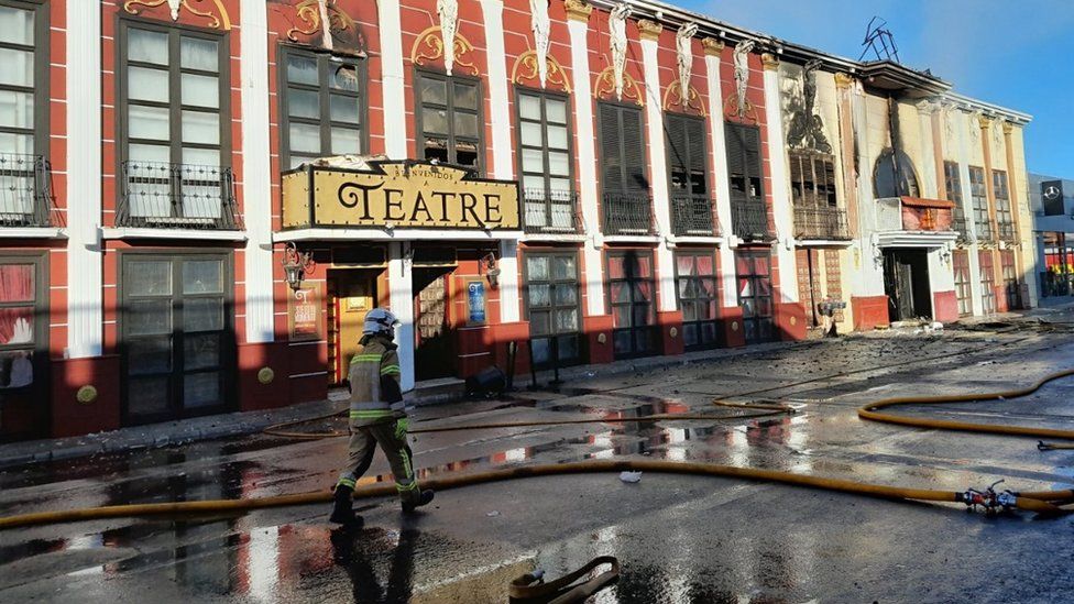 Fire-hit Spain nightclubs were told to close in 2022