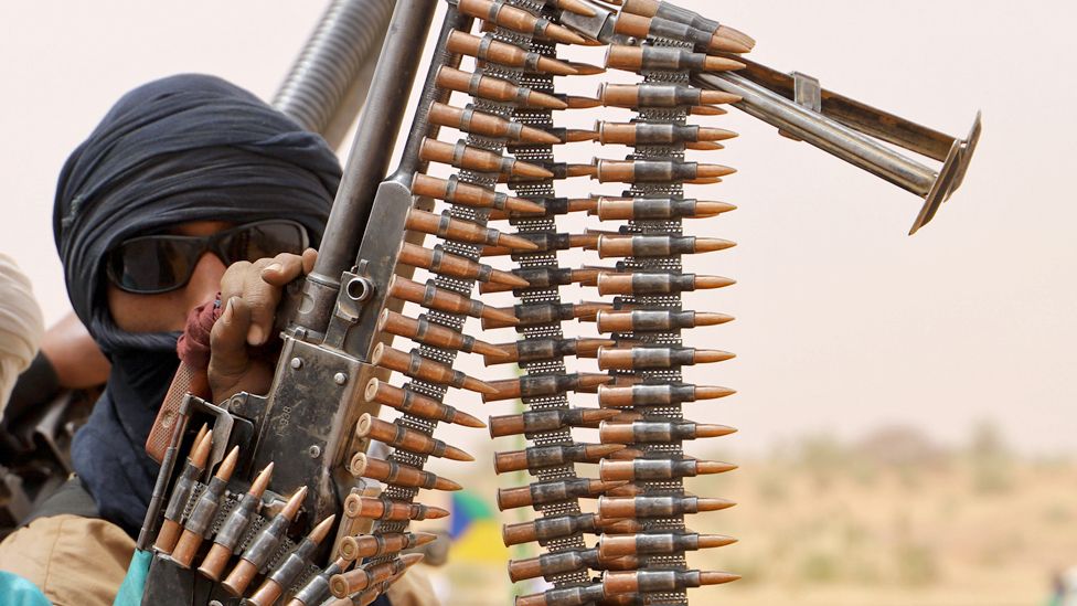 Mali crisis: Fierce fighting erupts after Tuareg rebels kill more than 80 soldiers