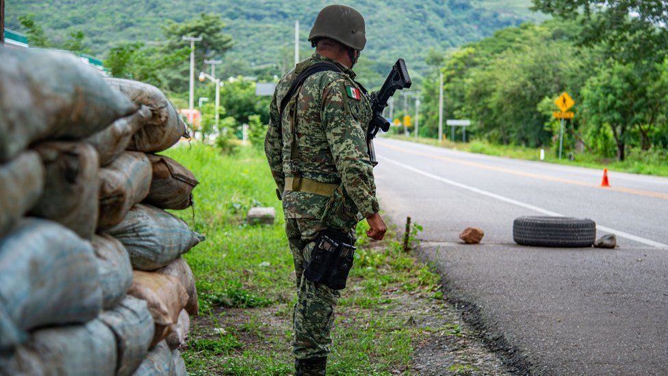 Ten Cuban migrants hiding in truck die in Mexico accident