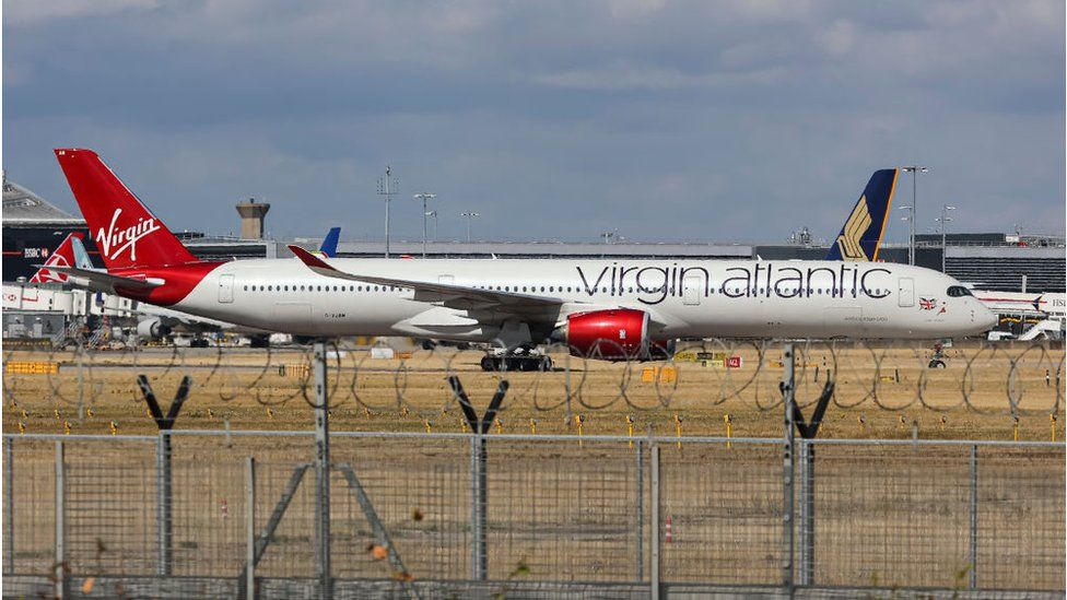 More airlines cut flights to Israel after attacks