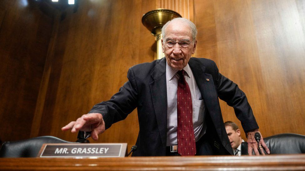 Chuck Grassley crowned ‘matchmaker’ after 20 staff marriages