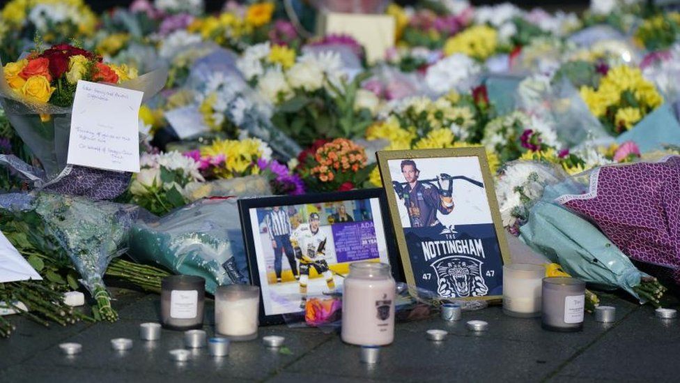 After death of player Adam Johnson, how dangerous is ice hockey?