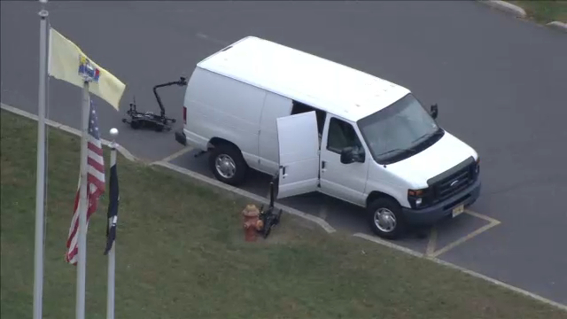 Bomb squad called to Medford, NJ school; man detained by police