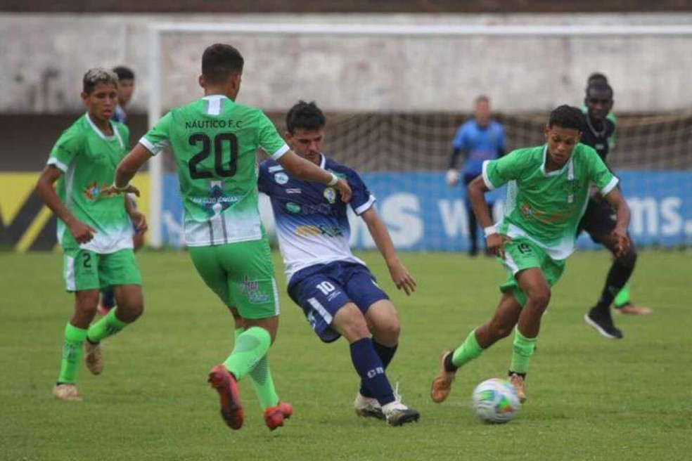 Estadual de Futebol Sub-17 começa nesta quinta-feira, em Maracaju, com 20 equipes na disputa