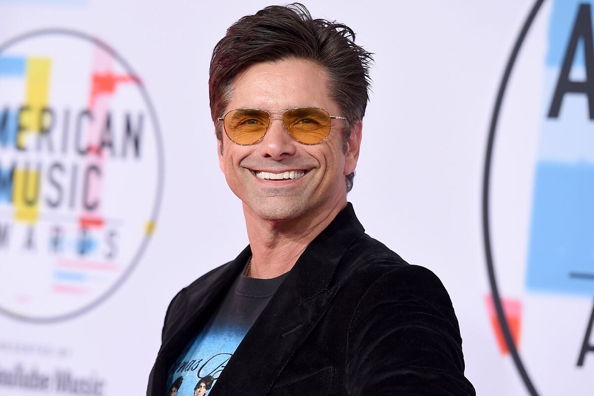 John Stamos reveals private conversations with Lori Loughlin during College admissions scandal