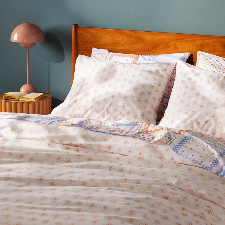 One of Parachute’s Most Popular Duvet Covers Is Now 30% Off