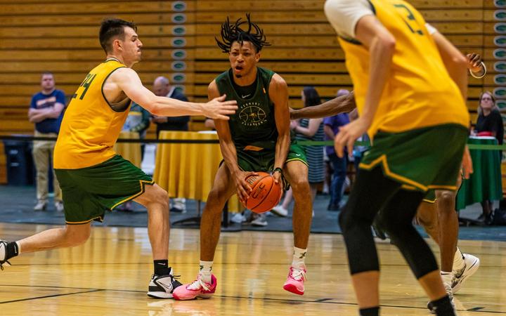 Men’s Basketball Hosts Catholic in Exhibition Saturday Afternoon – University of Vermont Athletics