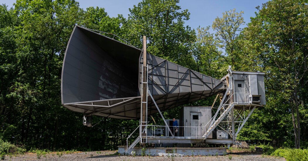 The Holmdel Horn, a Cosmic Shrine in New Jersey, Stays Put