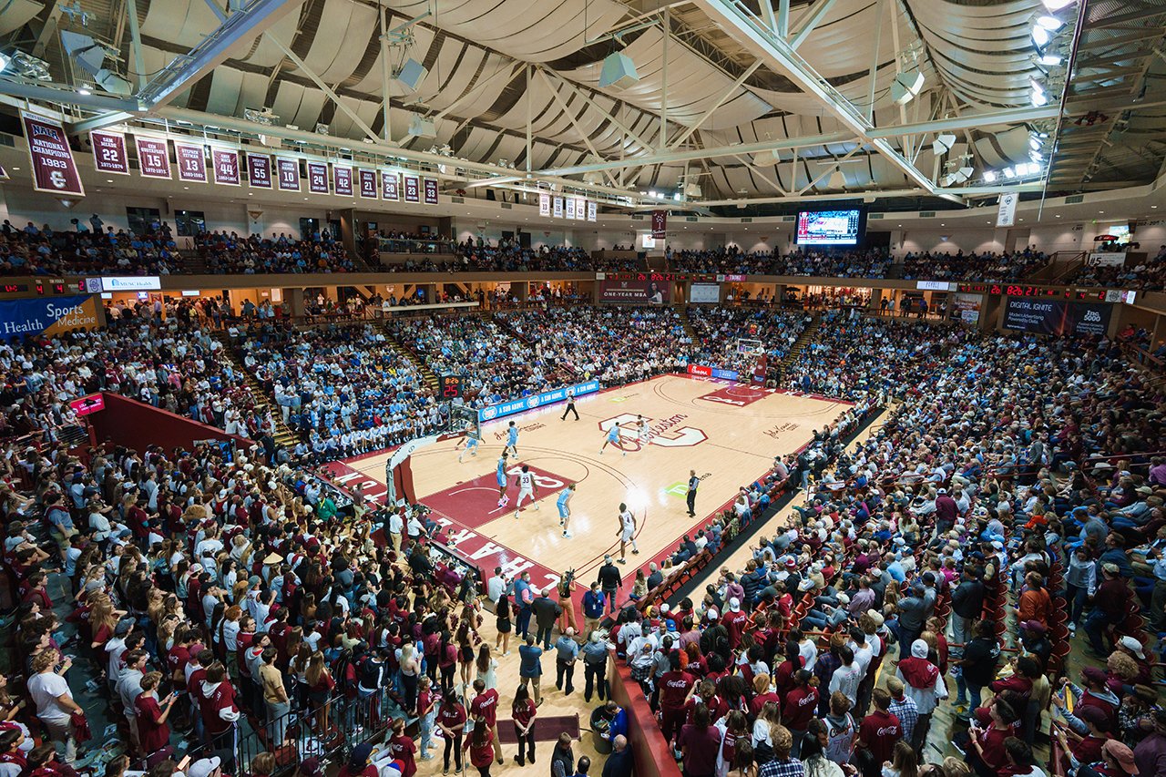 CofC Men’s Basketball Sells Out Entire Season