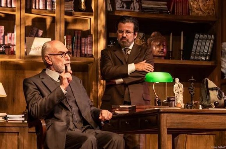 “A última sessão de Freud” faz temporada no Teatro Vivo