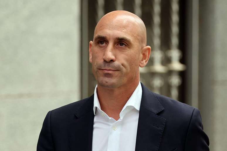 Luis Rubiales é banido pela Fifa e ficará afastado do futebol