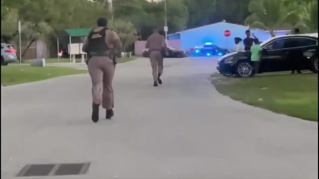 FHP: Reckless driver fled traffic stop, ditched car after fiery crash in Miami Gardens – WSVN 7News | Miami News, Weather, Sports