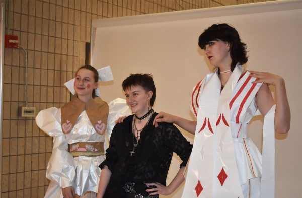 Fashion midterm provides students with ‘cutting edge’ experiences