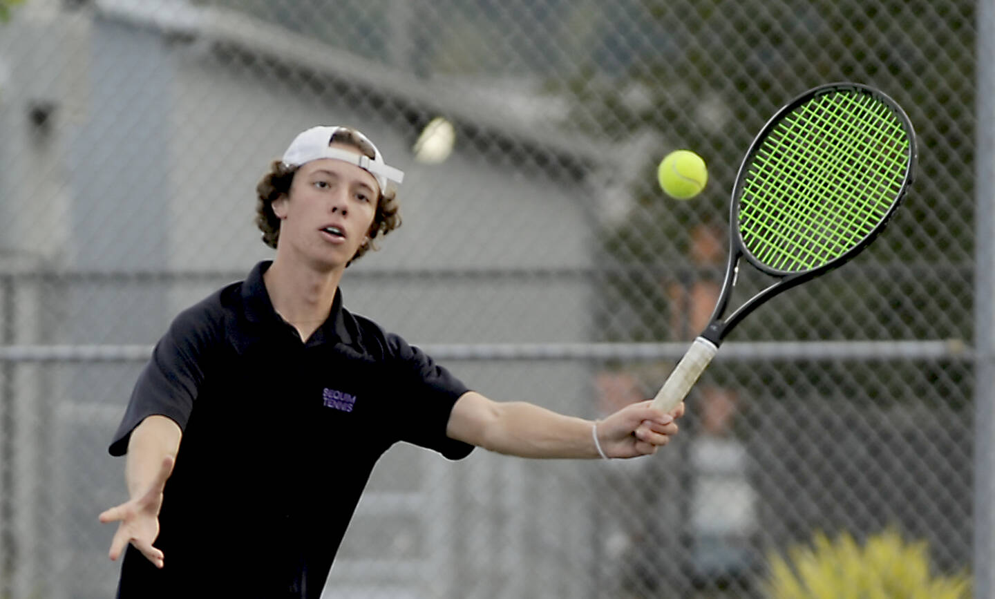 BOYS TENNIS: Sequim’s Garrett Little wins league title