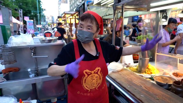 In Taiwan, even the street food vendors elect their own president