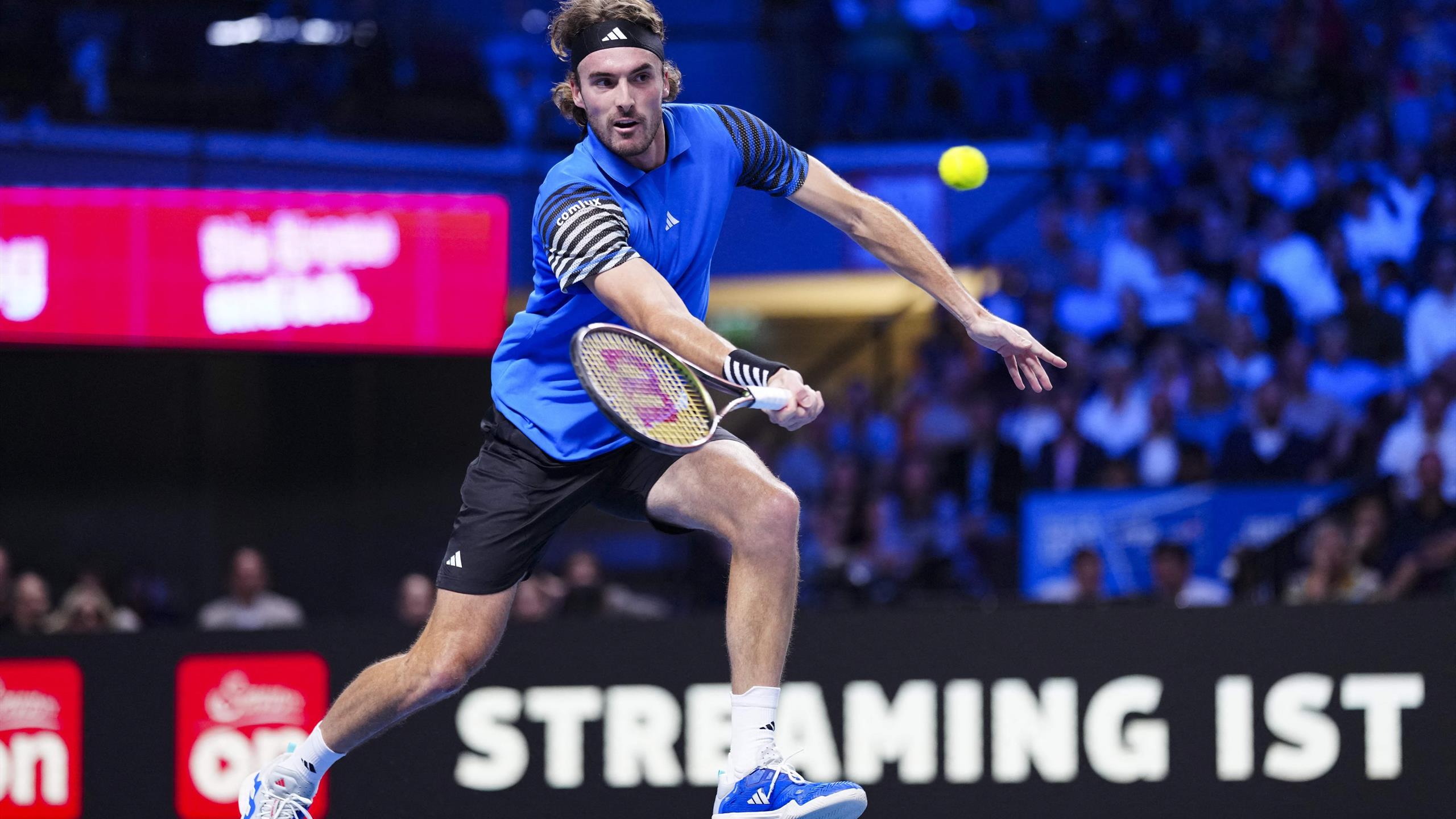 Highlights: Stefanos Tsitsipas knocks out home favourite Dominic Thiem at Vienna Open in straight sets