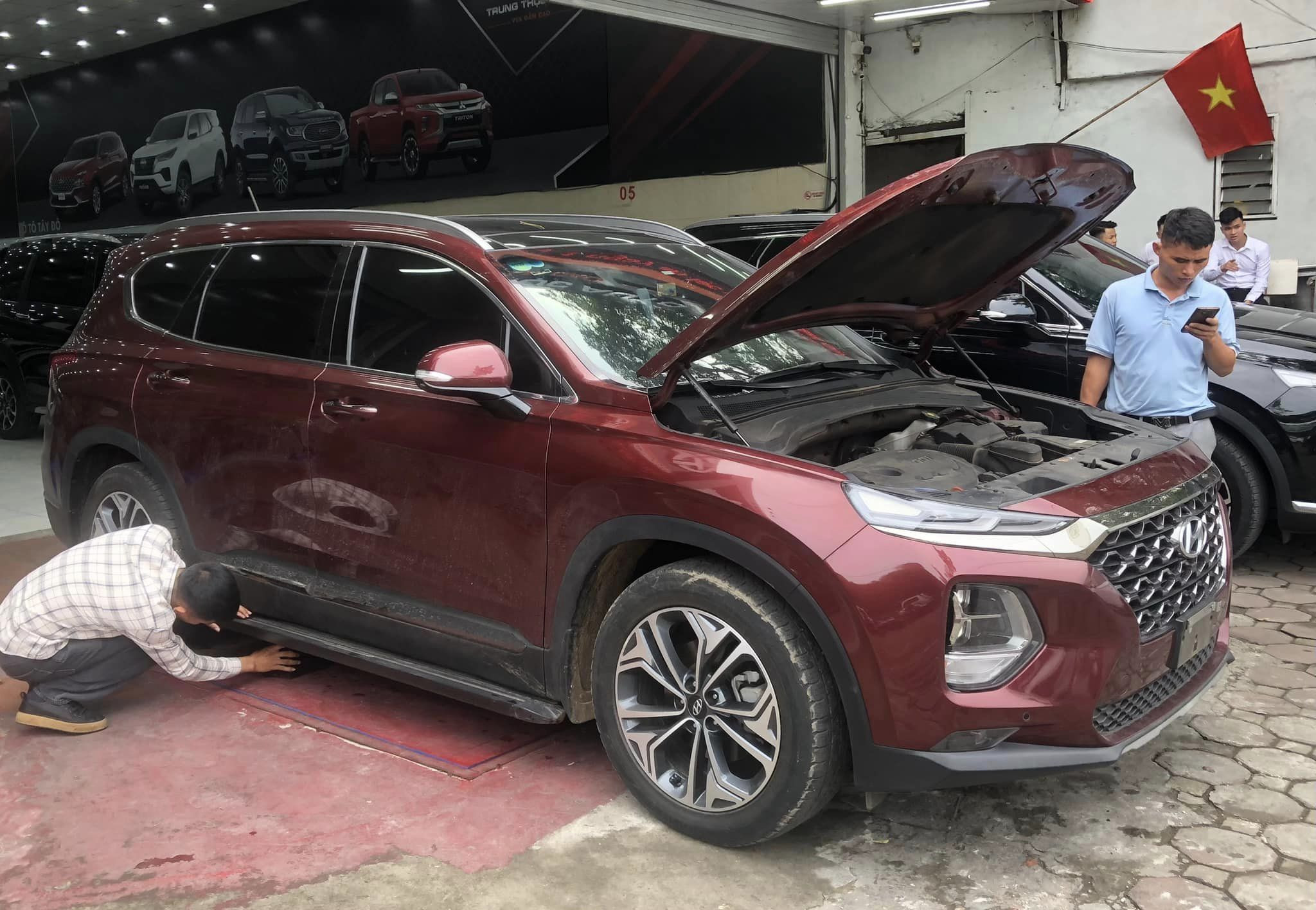 Xe Hyundai mới giảm giá sốc, dân buôn xe cũ kêu trời vì lỗ nặng