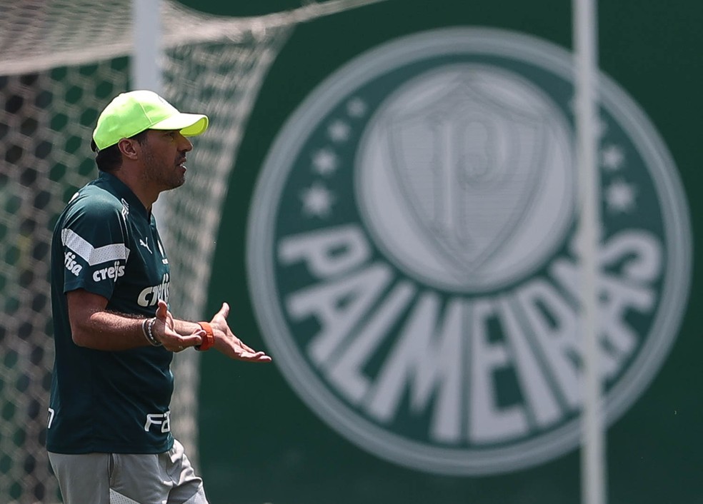 Abel põe “cabeça fria” à prova para não ficar fora de eventual final da Libertadores com o Palmeiras