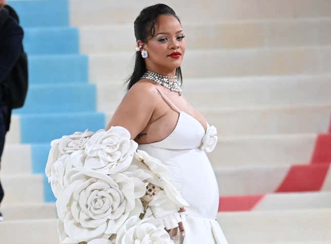 The Internet Wonders If Rihanna Knows She’s Making a Music Comeback