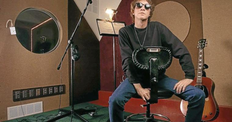 Tulsa music artist Dwight Twilley dies