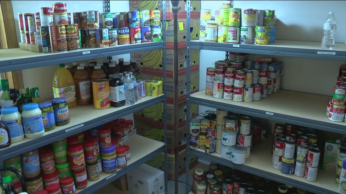 Food banks prepare for a decrease in government funds as bill stalls in Congress