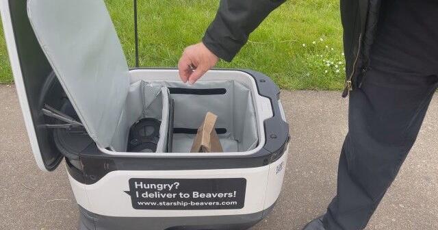 Oregon State University warns of bomb threat involving food delivery robots