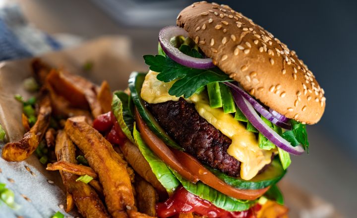 The Healthiest Veggie Burgers At The Grocery Store, According To Nutritionists