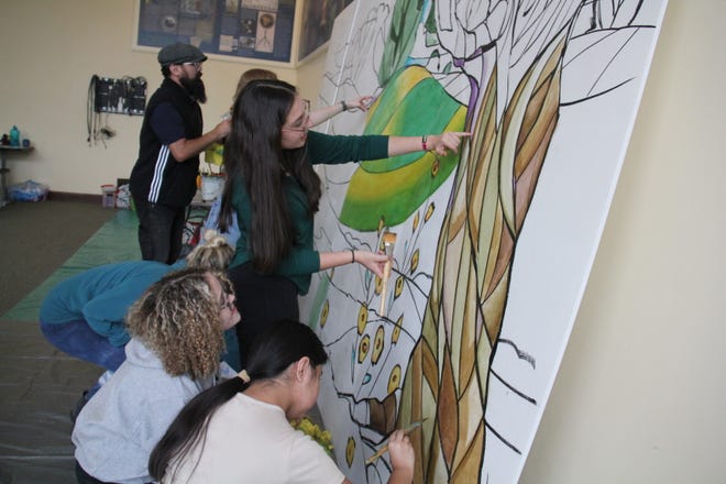 Art on the Prairie invites community members to help paint a mural on Oct. 21